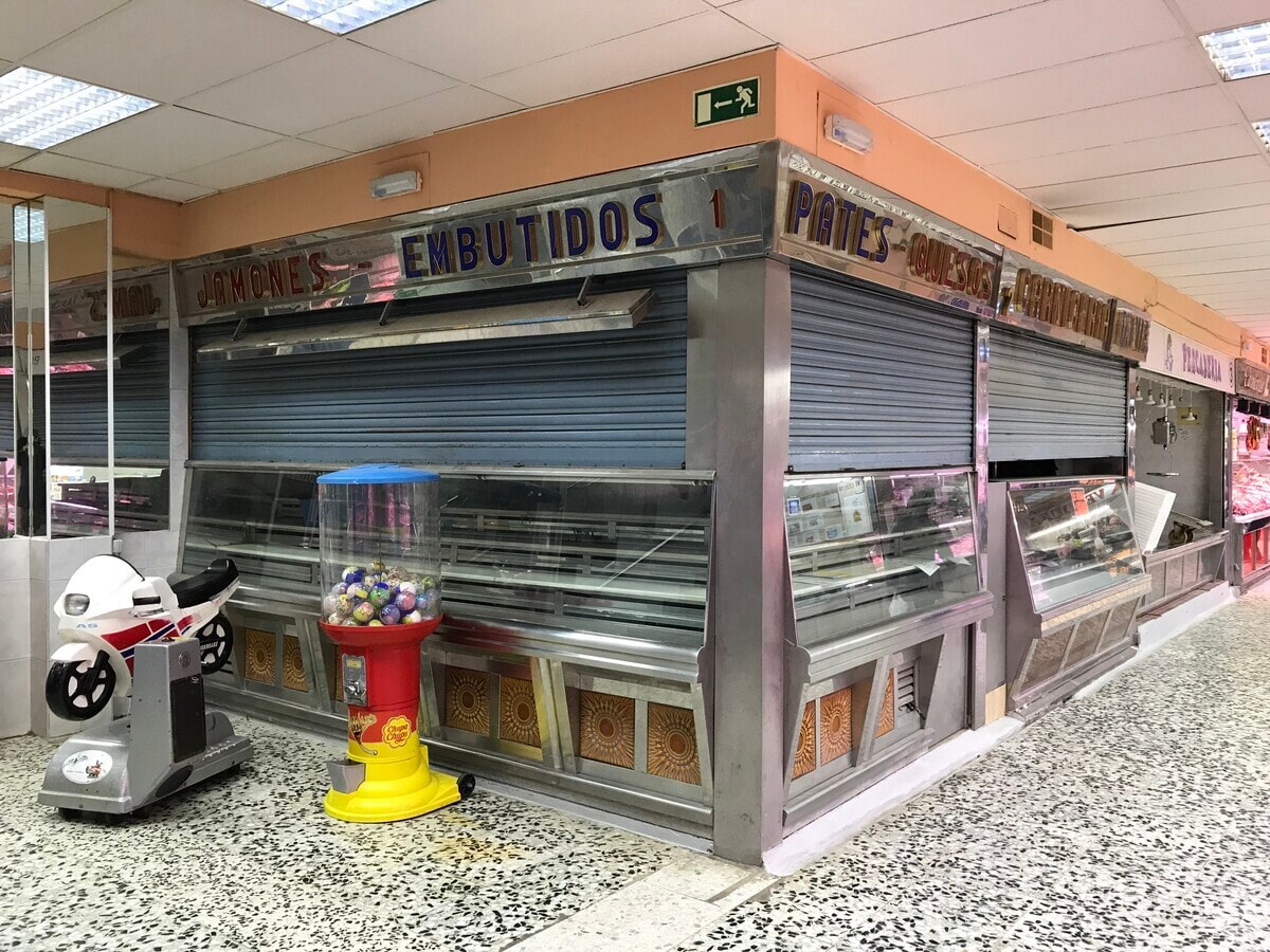 Calle de Galicia, 3, Madrid, MAD 28024 - Unit Puerta 37, Esc. 1 -  - Interior Photo - Image 1 of 2