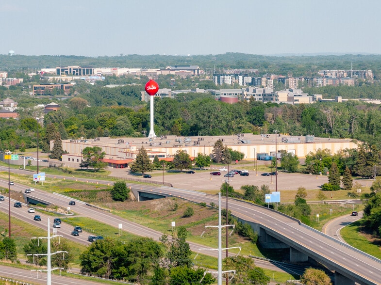14900 Technology Dr, Eden Prairie, MN for sale - Primary Photo - Image 1 of 22