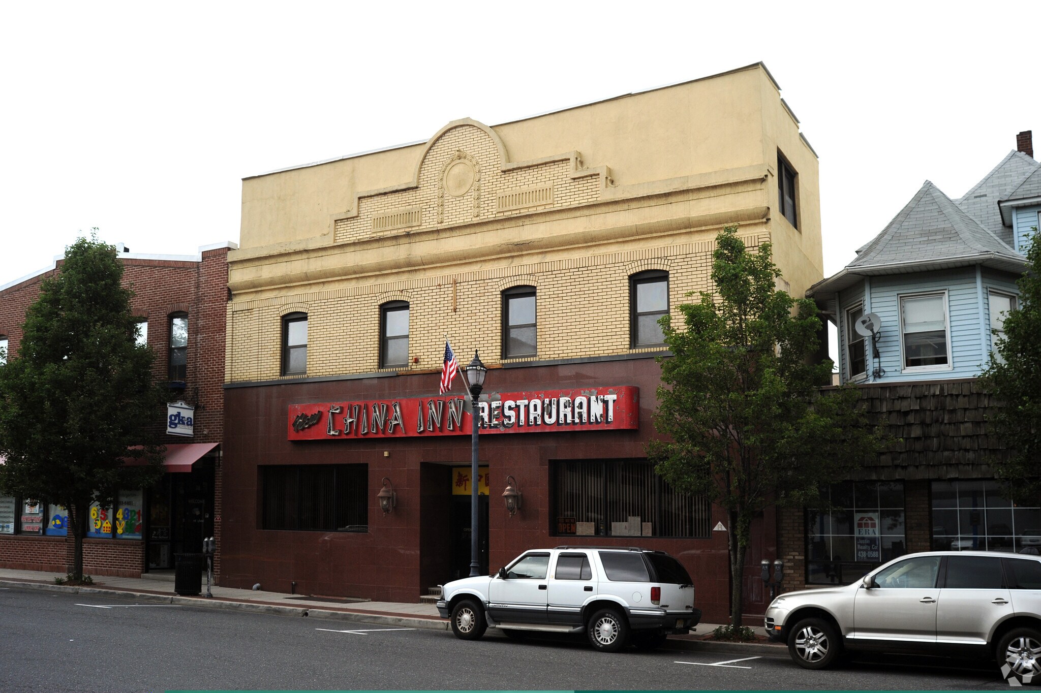 32 Ames Ave, Rutherford, NJ for sale Primary Photo- Image 1 of 1