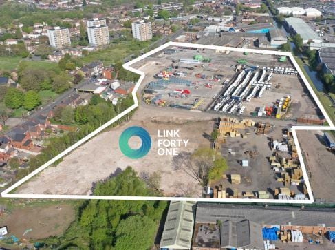 Whitehall Rd, Tipton for lease - Primary Photo - Image 1 of 5