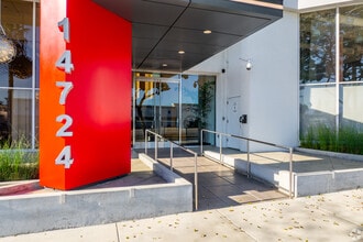 14724-14726 Ventura Blvd, Sherman Oaks, CA for lease Building Photo- Image 2 of 10