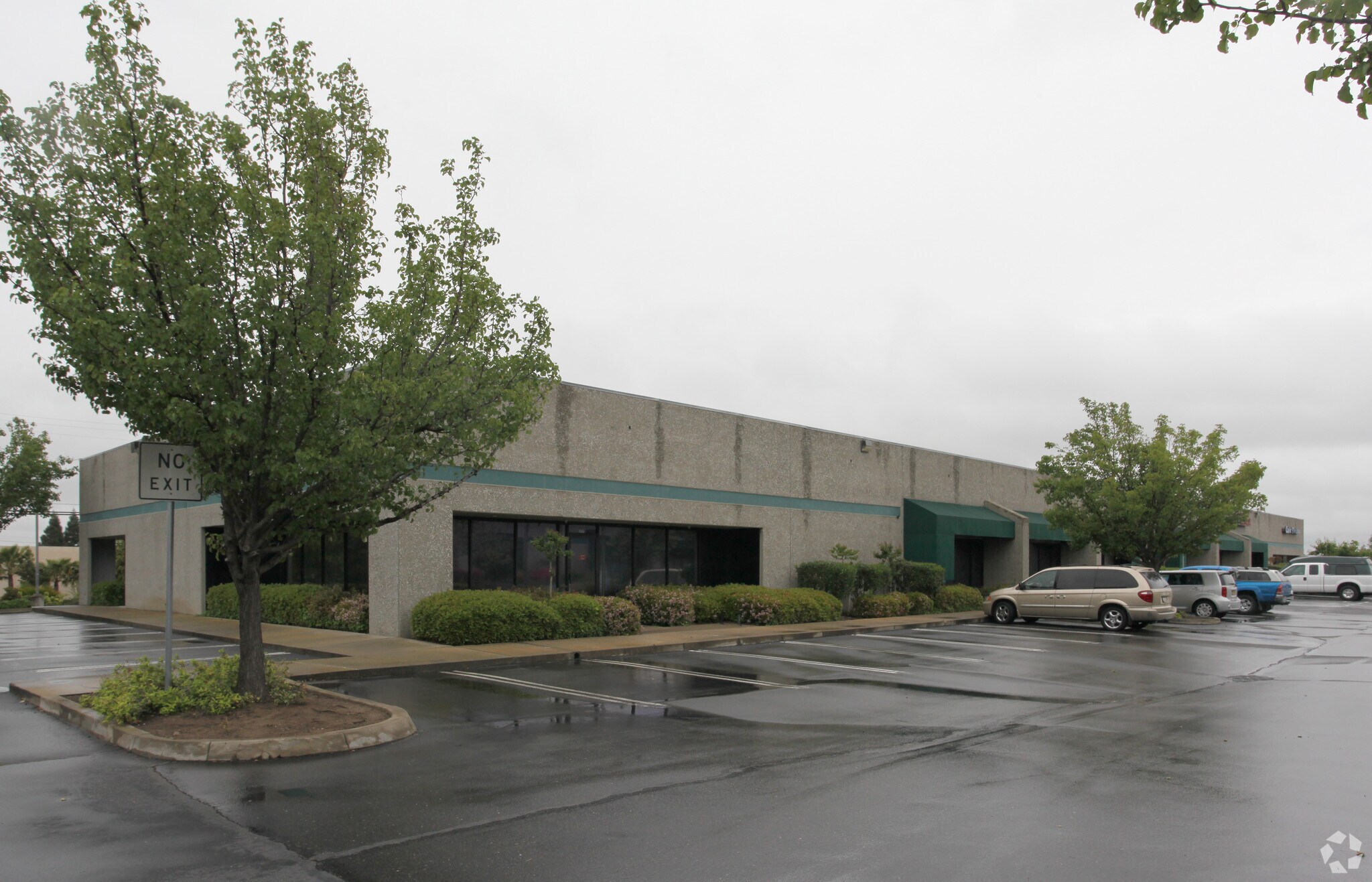 1050 Melody Ln, Roseville, CA for lease Primary Photo- Image 1 of 7