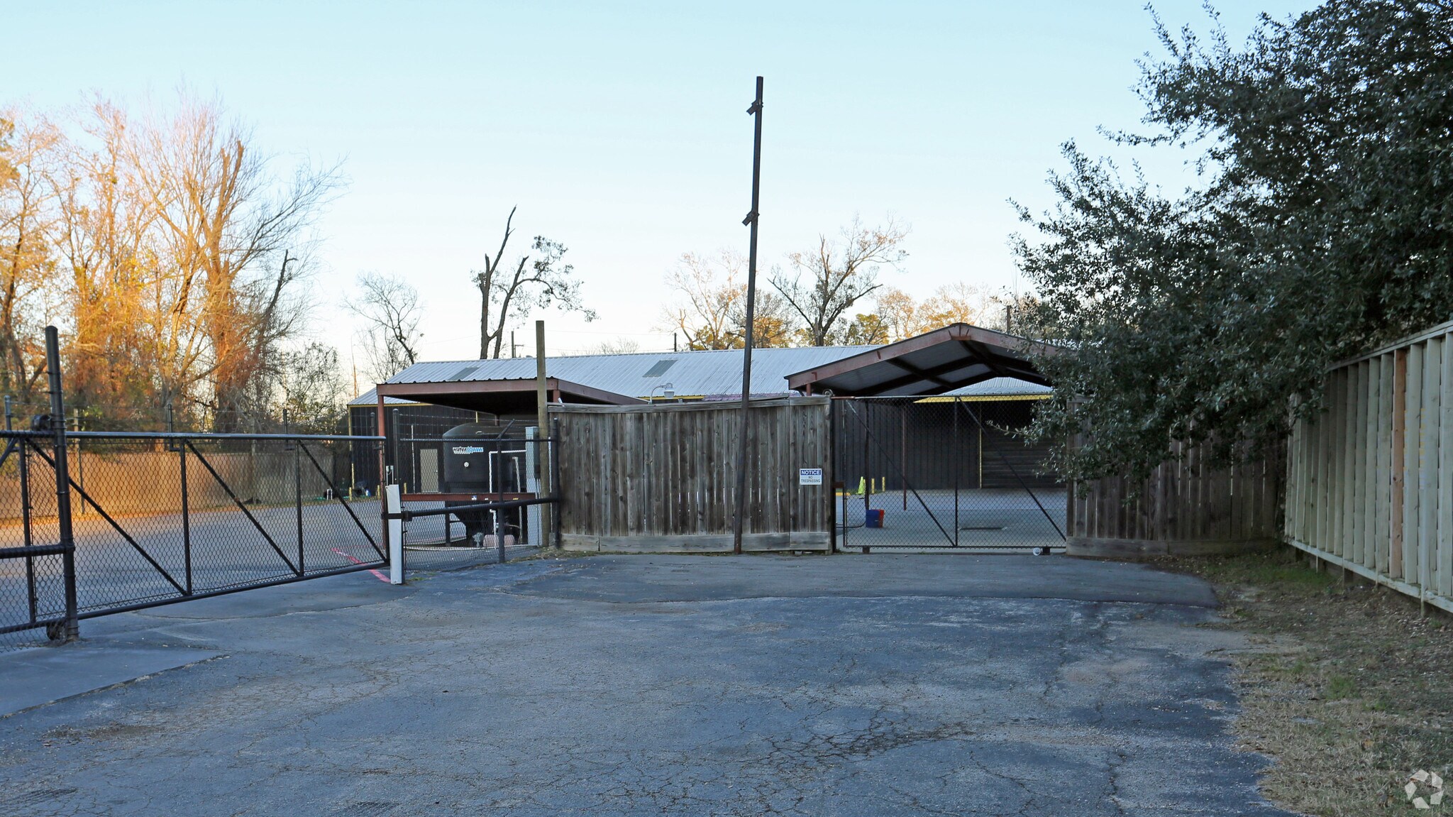 23300 Interstate 45, Spring, TX for sale Primary Photo- Image 1 of 1