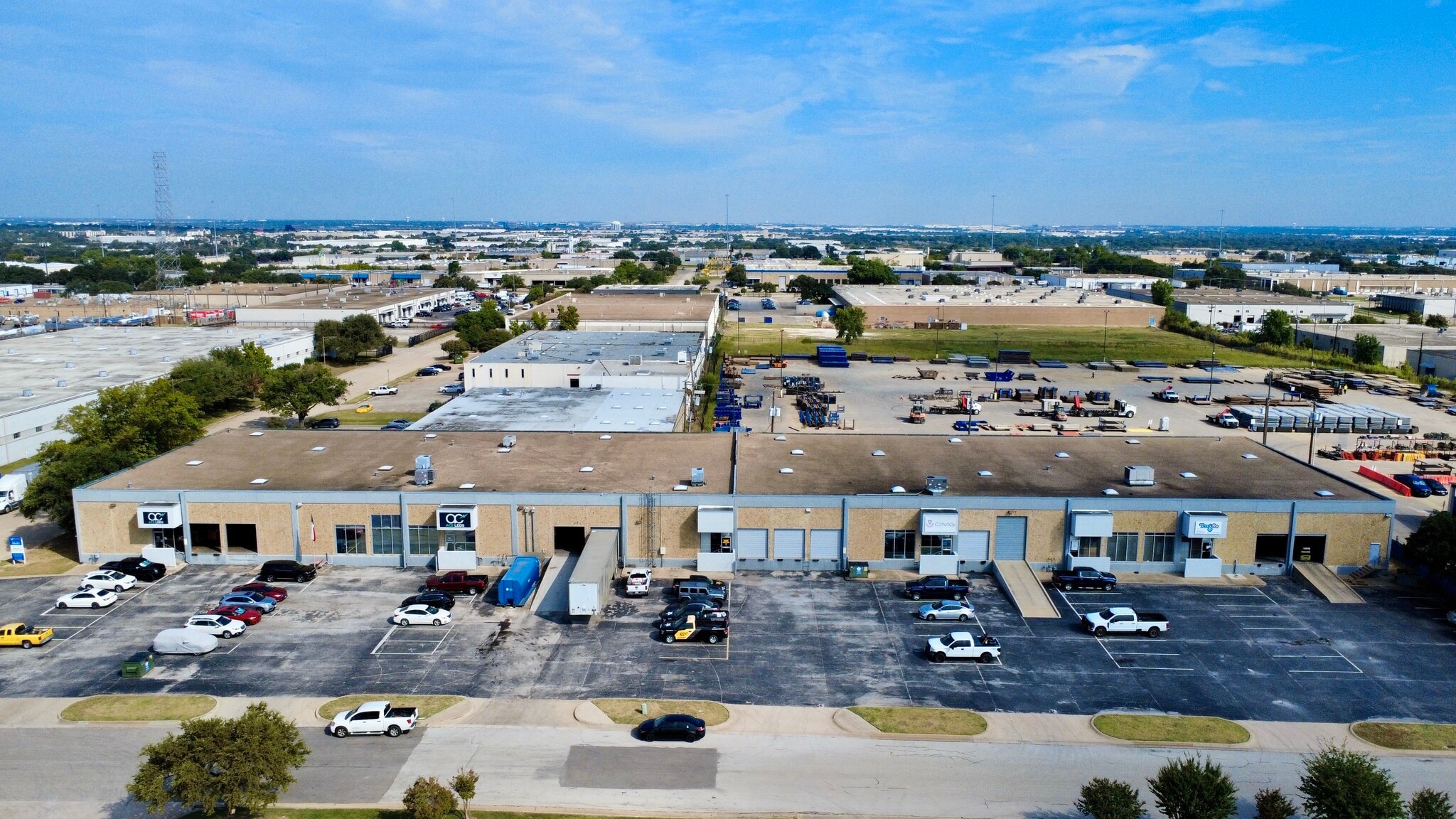 3401-3411 Avenue D, Arlington, TX for lease Interior Photo- Image 1 of 4