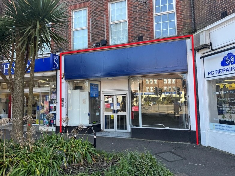 2 Station Way, Sutton for lease - Building Photo - Image 2 of 6