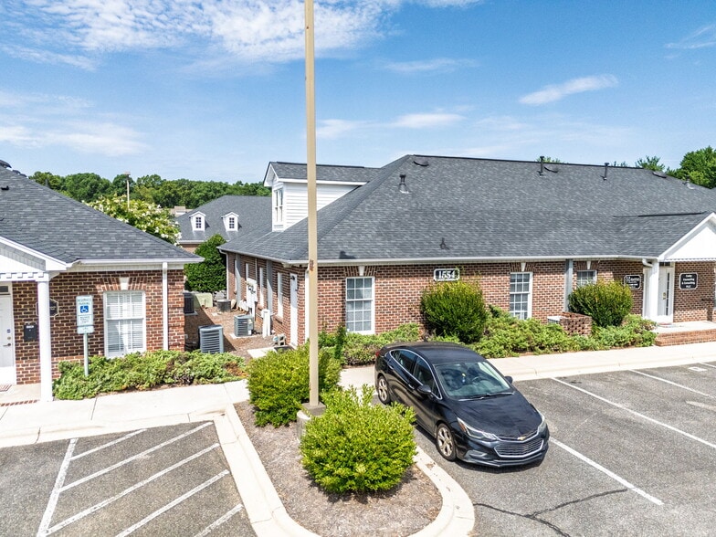 1554 Union Rd, Gastonia, NC for sale - Building Photo - Image 2 of 31