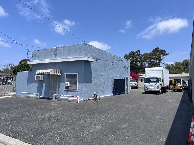 10043 Artesia Pl, Bellflower, CA for lease - Building Photo - Image 3 of 13