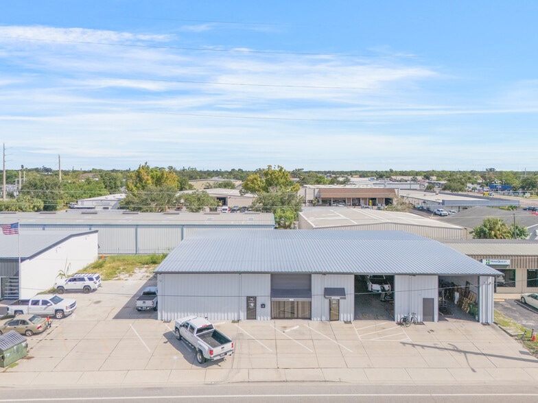 1925 12th St, Sarasota, FL for lease - Building Photo - Image 3 of 33