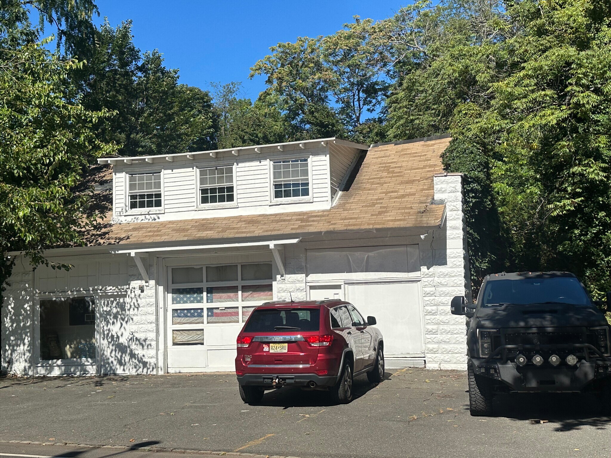 79 Dunnell Rd, Maplewood, NJ for sale Primary Photo- Image 1 of 1