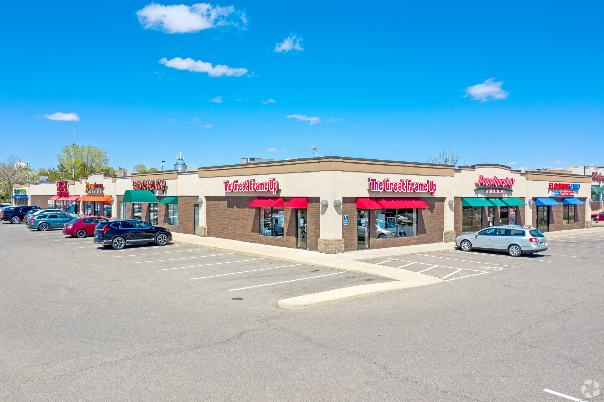 1012 Cr-42 W, Burnsville, MN for lease Primary Photo- Image 1 of 3