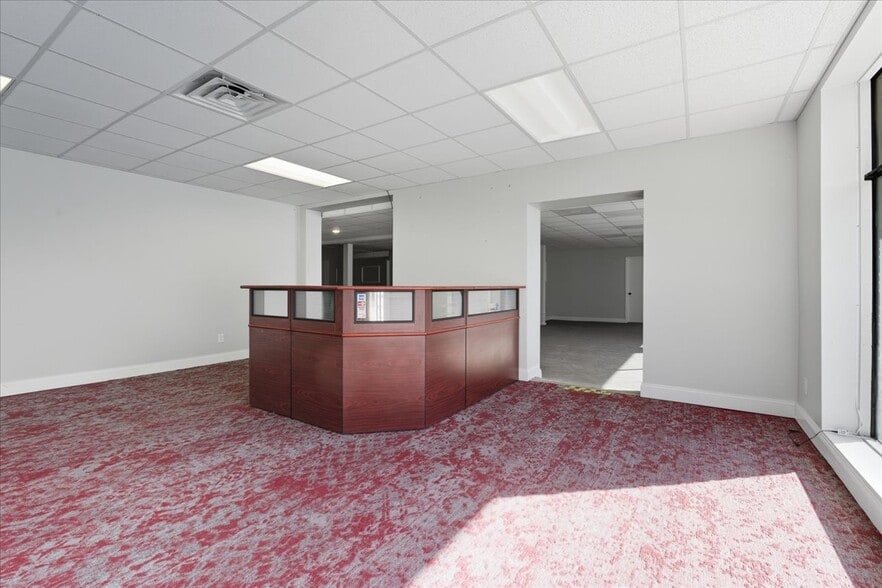 778 Westover Dr, Danville, VA for lease - Building Photo - Image 2 of 24