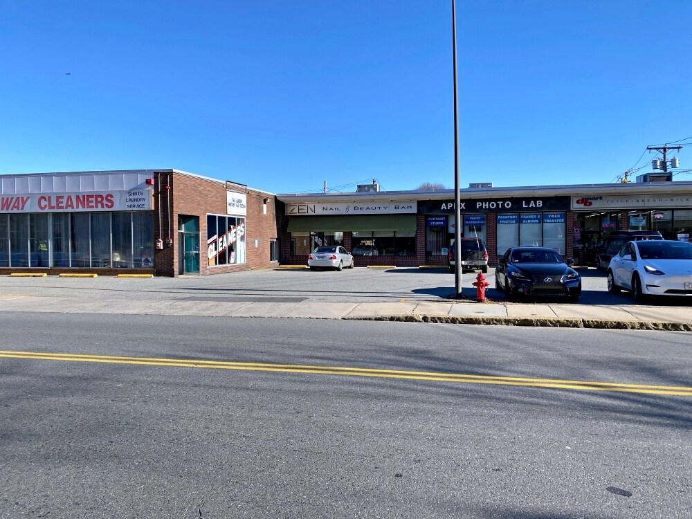 221-233 Main St, Woburn, MA for sale Building Photo- Image 1 of 1