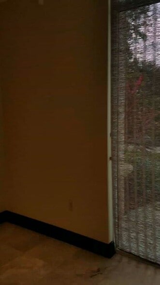 2925 Pga Blvd, Palm Beach Gardens, FL for lease - Commercial Listing Video - Image 2 of 15