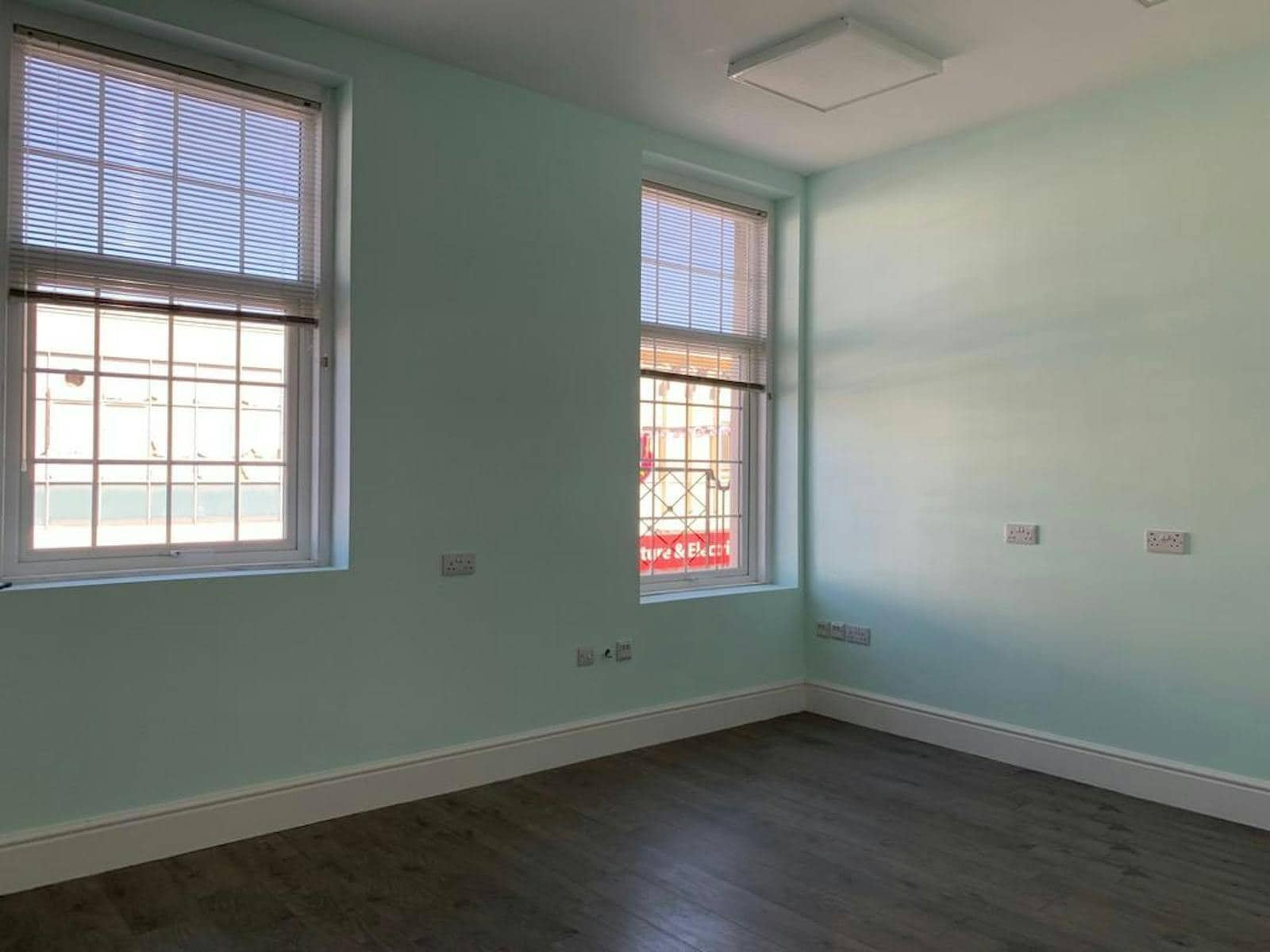 25 High St, Loughborough for sale Building Photo- Image 1 of 1