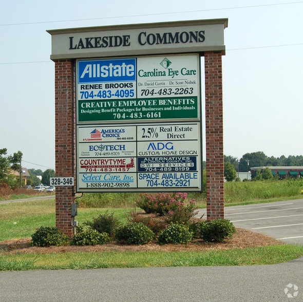 324-346 N Highway 16 S, Denver, NC for lease - Building Photo - Image 2 of 16