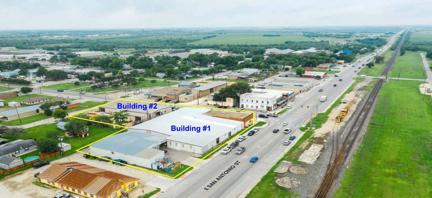 105 South Center Street, Marion, TX 78124