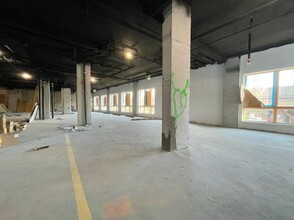 411 Meeker Ave, Brooklyn, NY for lease Interior Photo- Image 2 of 4