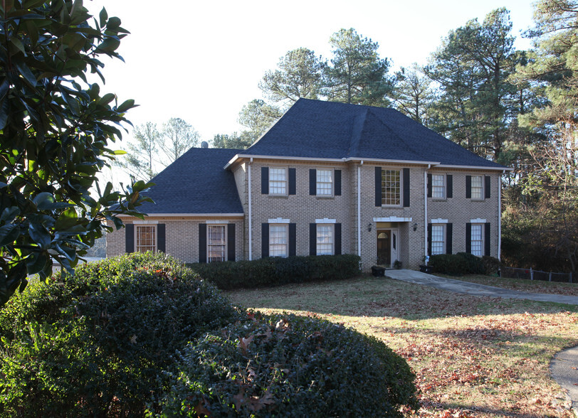 326 Hurricane Shoals Rd NW, Lawrenceville, GA for sale - Primary Photo - Image 1 of 8