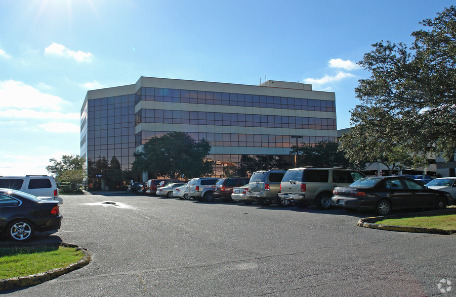 4720 S I-10 Service Rd W, Metairie, LA for lease - Building Photo - Image 3 of 3