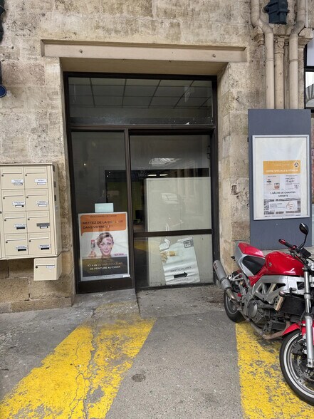 170 Cours Du Médoc, Bordeaux for lease - Building Photo - Image 2 of 11