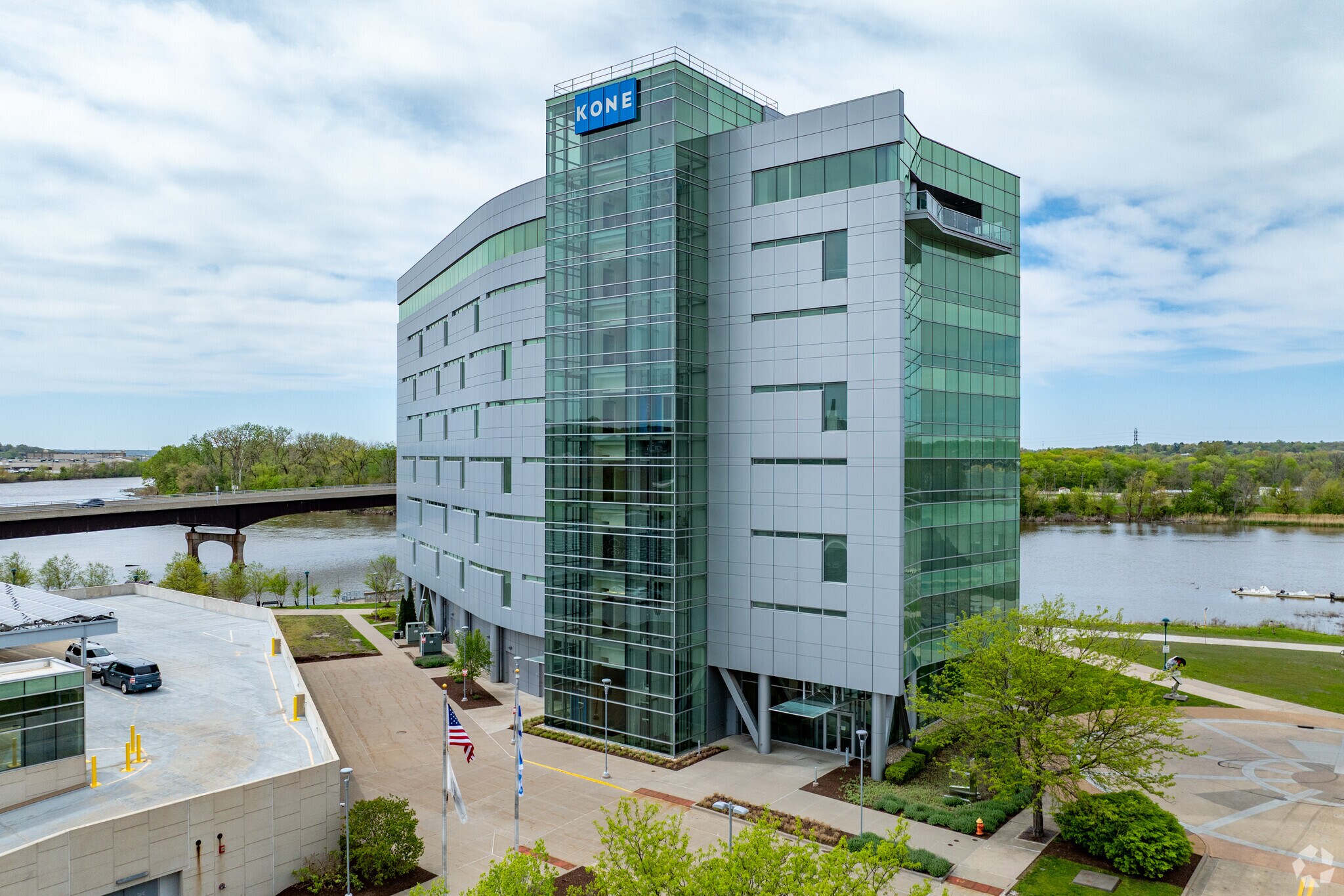 1 Kone Ct, Moline, IL for sale Primary Photo- Image 1 of 1