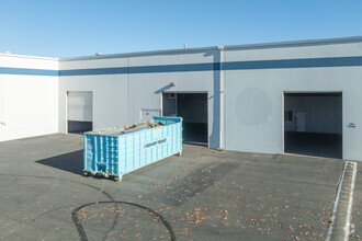 7307 Roseville Rd, Sacramento, CA for lease Building Photo- Image 1 of 5