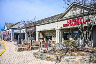 13810-13860 Braddock Rd, Centreville, VA for lease Interior Photo- Image 2 of 2