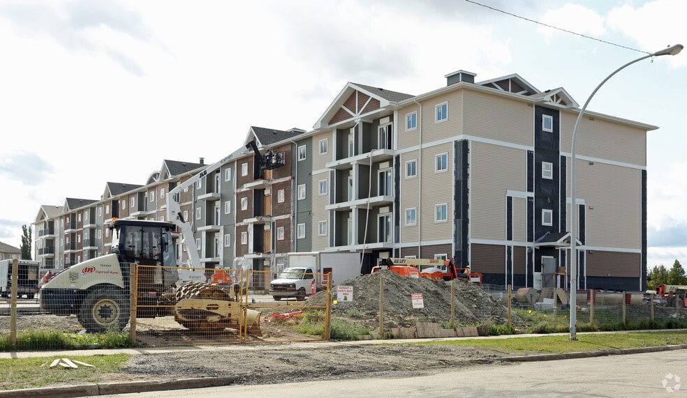 1665 Jamha Rd NW, Edmonton, AB for sale - Building Photo - Image 2 of 2