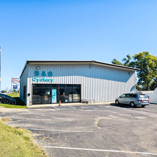 More details for 131 E Rollins Rd, Round Lake Beach, IL - Retail for Sale