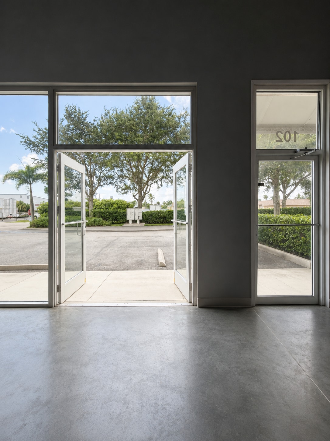 4188 Westroads Dr, Riviera Beach, FL for lease Interior Photo- Image 1 of 3