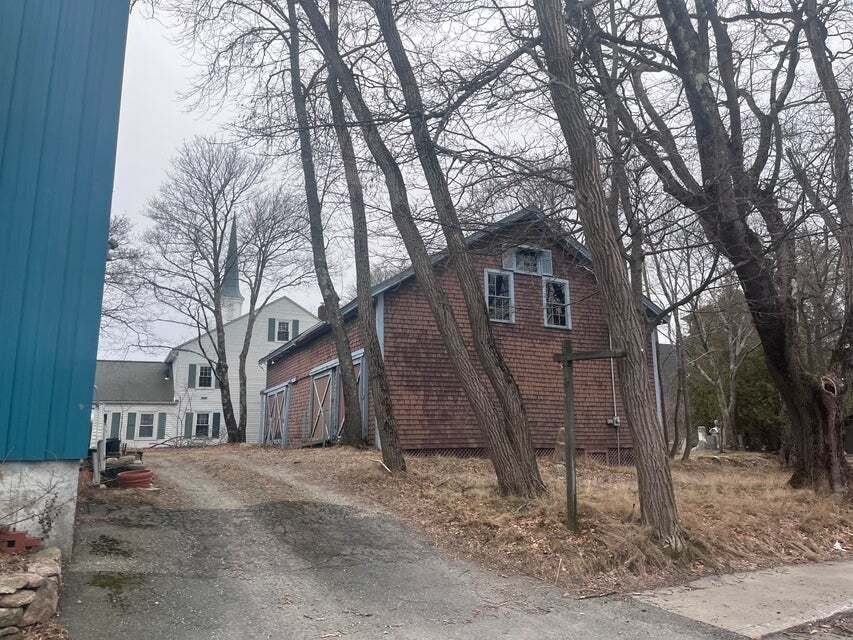 31 Kennebec Pl, Bar Harbor, ME for sale Primary Photo- Image 1 of 1