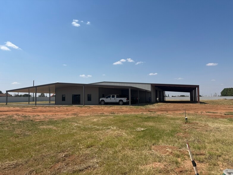 11610 County 39 rd, Midland, TX for sale - Building Photo - Image 2 of 11