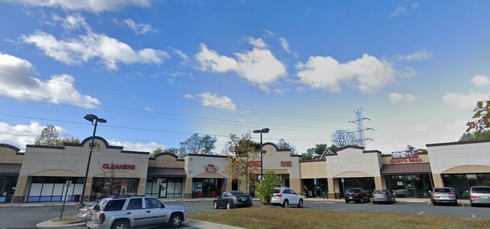 20693 Ashburn Rd, Ashburn, VA for lease - Building Photo - Image 3 of 3