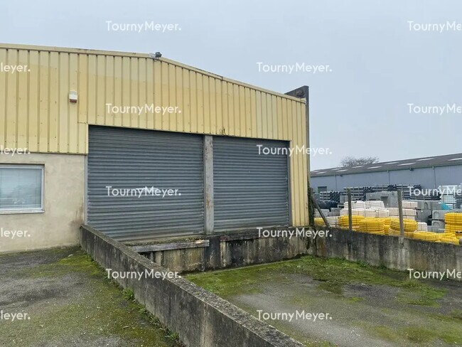 Vente Local d'activités 1 000 m²