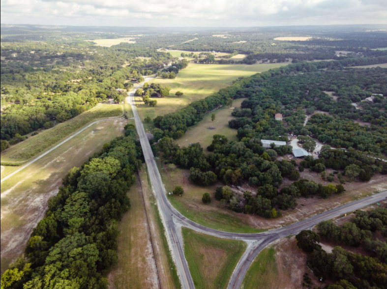 1143 Sisterdale Rd, Boerne, TX for sale - Building Photo - Image 1 of 1