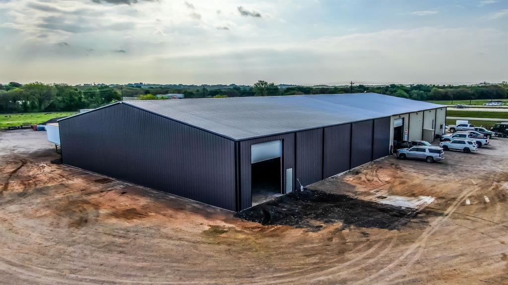 5950 W Interstate 20, Weatherford, TX 76088 Flex for Sale