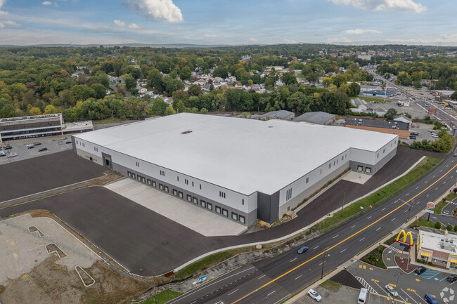 More details for 102 Dolson Ave, Middletown, NY - Industrial for Lease