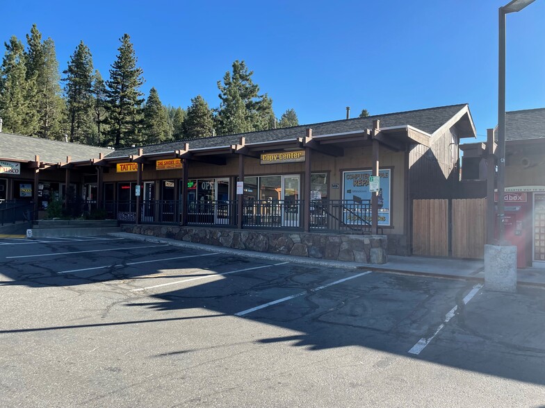 11400 Donner Pass Rd, Truckee, CA for lease - Building Photo - Image 1 of 2