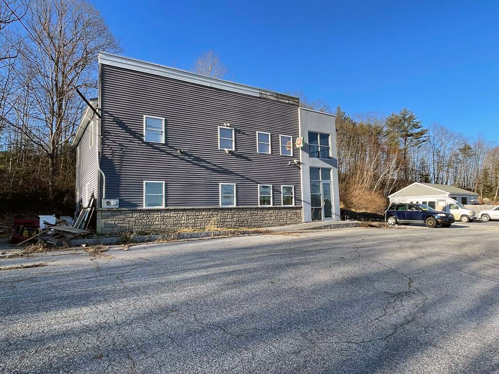 942 Main St, Lewiston, ME for sale Building Photo- Image 1 of 1