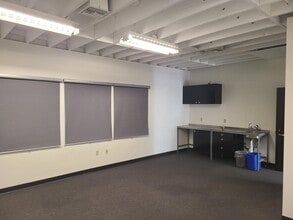 3745 Long Beach Blvd, Long Beach, CA for lease Building Photo- Image 2 of 4