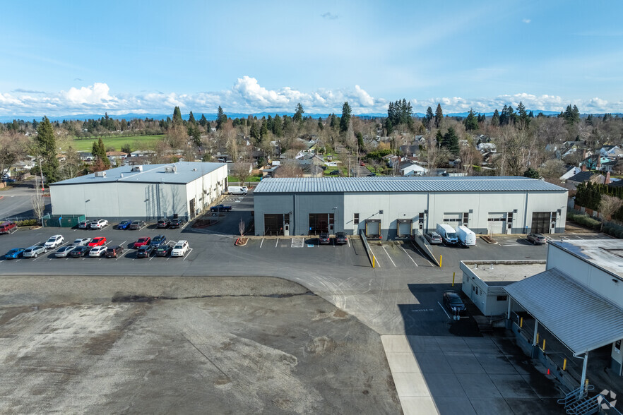 1985-1995 16th St NE, Salem, OR for lease - Building Photo - Image 3 of 7