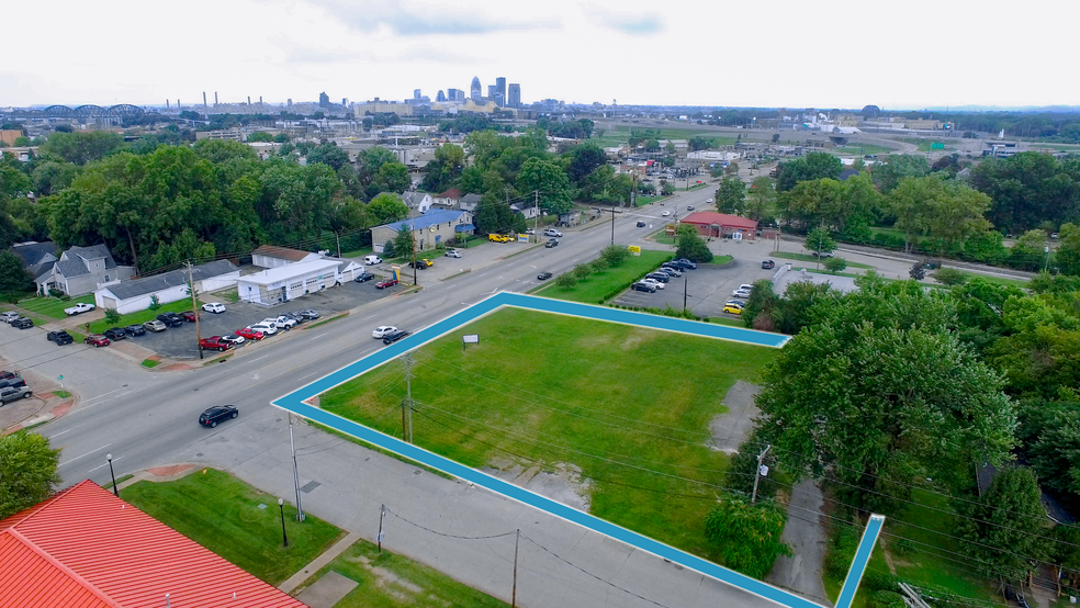 1003 Watt St, Jeffersonville, IN for lease - Aerial - Image 3 of 6