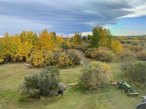 65 Rolling Range Dr, Cochrane, AB for sale Primary Photo- Image 1 of 1