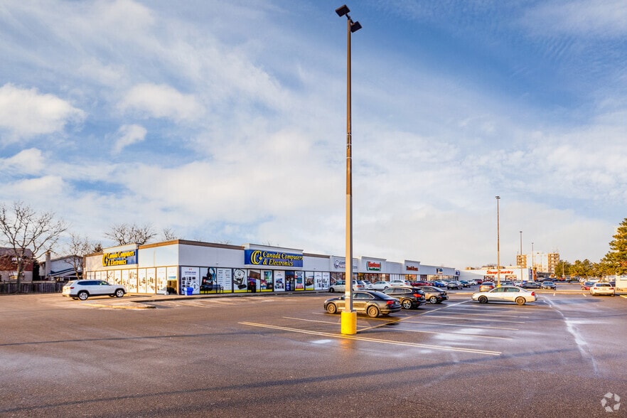 920 Upper Wentworth St, Hamilton, ON for sale - Primary Photo - Image 1 of 1