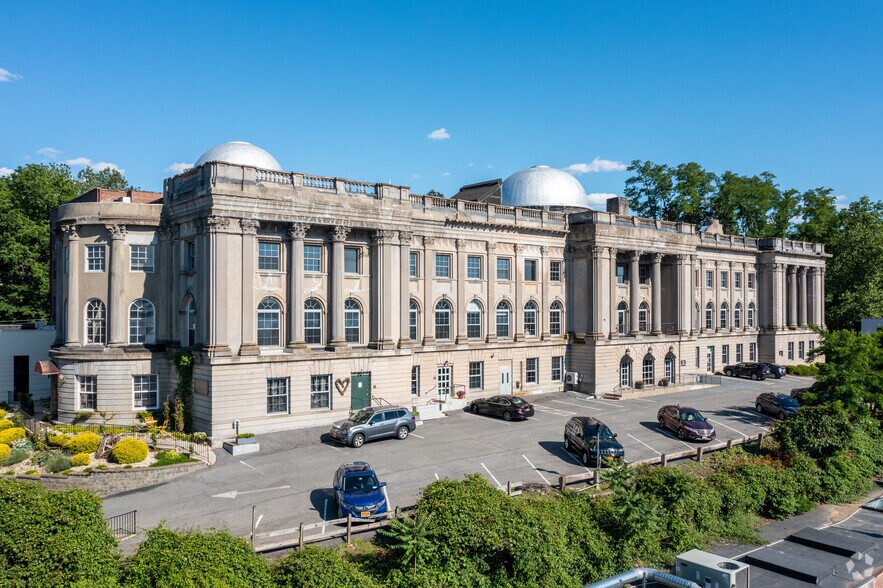 50 S Buckhout St, Irvington, NY for lease - Building Photo - Image 1 of 13