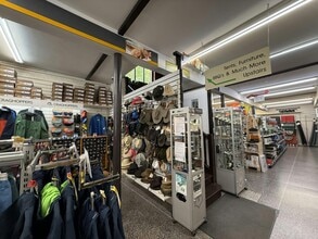 7-21 Romsey Rd, Lyndhurst for lease Interior Photo- Image 2 of 7