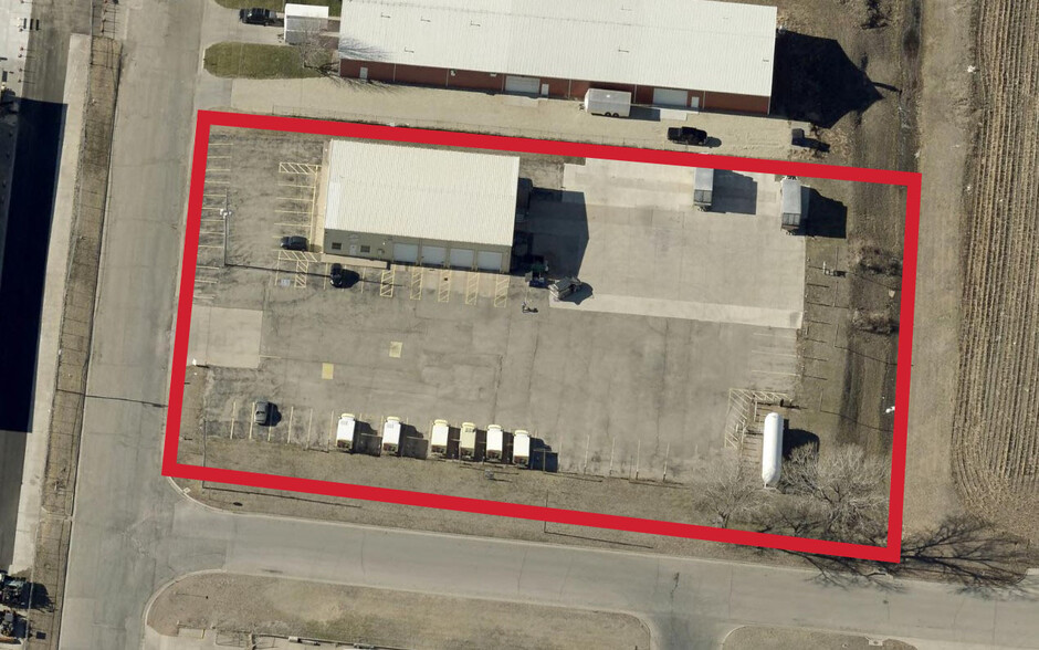 300 W Industrial St, Valley Center, KS for sale - Building Photo - Image 2 of 8