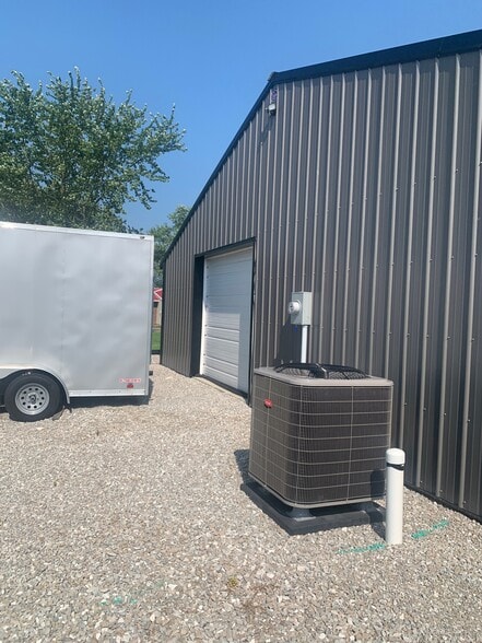 1530 W Locust St, North Vernon, IN for sale - Building Photo - Image 2 of 2