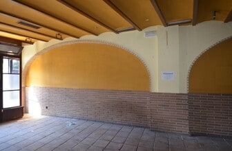 Retail in Vilanova i la Geltrú, Barcelona for lease Interior Photo- Image 1 of 4