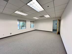 9201 W Olympic Blvd, Beverly Hills, CA for lease Interior Photo- Image 2 of 7